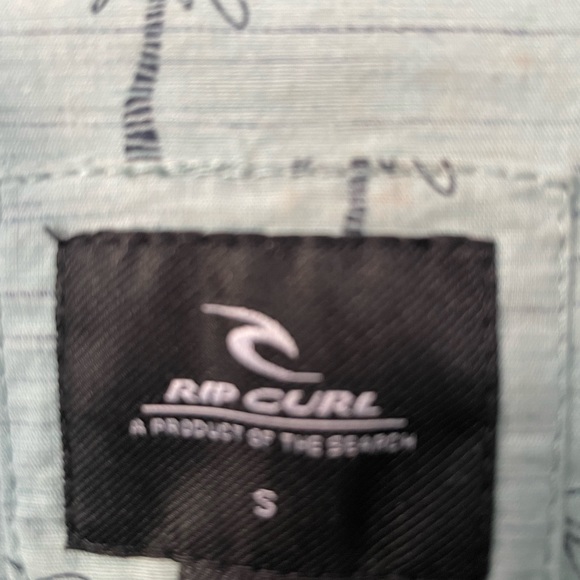 NWT Men’s Ripcurl Palm Tree Button Down Small - Picture 2 of 5